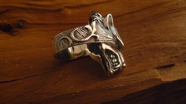 Vintage Men's Ring Gothic Style Wolf Head Ring Motorcycle Party Punk Animal Jewelry Biker Cool Finger Ring Men Gift Accessories